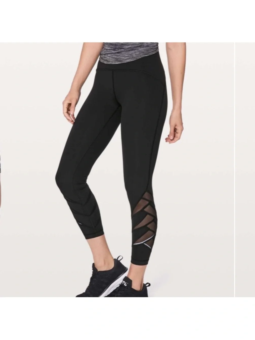 Lululemon Black Motionful 7/8 Tight 25